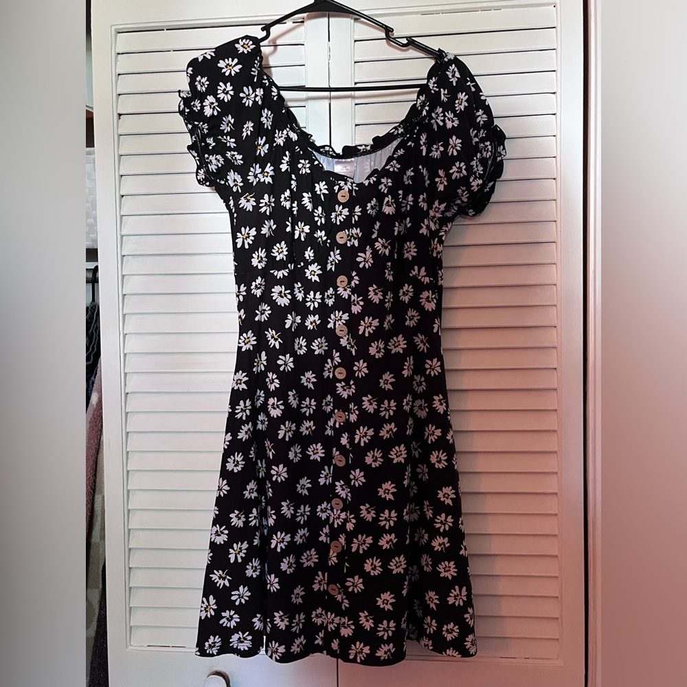 No Boundaries Daisy Dress